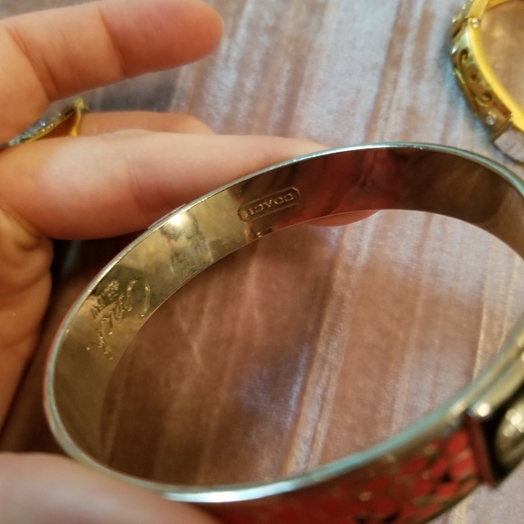 Coach Braclet - Picture 2 of 2